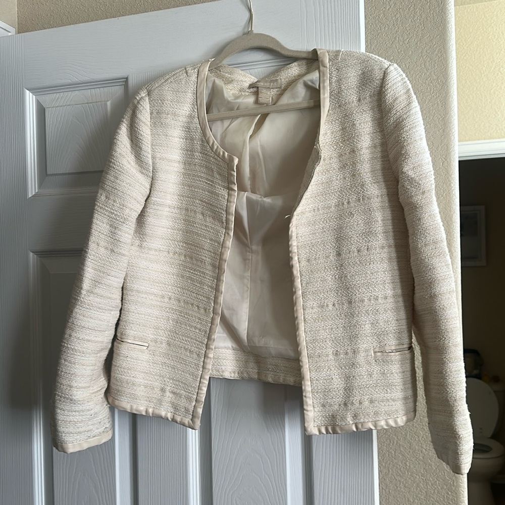 In great condition, banana republic suit coat
